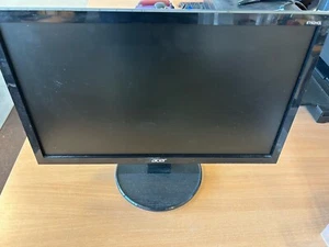 Acer K192HQL 18,5-calowy monitor HD LCD - Zdjęcie 1 z 2