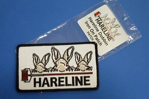 Hareline Dubbin Iron On Patch Hareline Logo aufbügeln Weste Hemd Jacke 7 x 12 cm - Bild 1 von 4