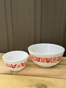 2 Pyrex "Friendship Birds" 403-2 1/2 Qt. & 401 1 1/2 Pt. Bowl Made in USA - Picture 1 of 9