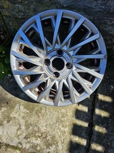 Fiat 500 15" Alloy Wheel (52009577)  - Picture 1 of 3