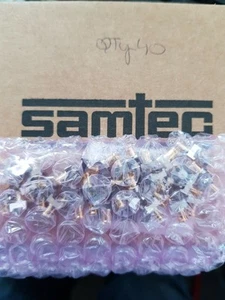 SAMTEC MCX7-P-P-HN-ST-SM1 CONNECTOR MCX PLUG STR 75 OHM SMD (Lot of 40) - Zdjęcie 1 z 2