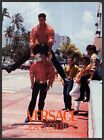 Versace jeans couture South Beach Miami années 1990 publicité imprimée 1993 grenouille sauteuse