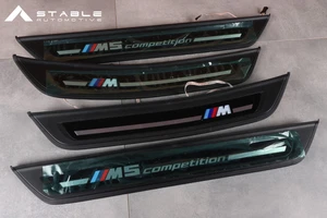 BMW M5 F90 LCI PUERTAS COMPETICIÓN ALFÉIZARES DE ENTRADA EMBELLECEDORES CUBIERTA ILUMINADA M-SPORT SET - Imagen 1 de 11