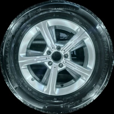 215/65 R17 Winterreifen GLA H247 GLB 17 Zoll Alufelgen Komplettsatz - Bild 1 von 4