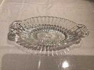 Vintage Kristall Süßigkeiten/Nuss Schale 8 1/2” X4” - Bild 1 von 2