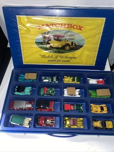 VINTAGE MATCHBOX MODELS OF THE YESTERYEAR CASE WITH 16 MODEL CARS COLLECTORS SET - Picture 1 of 24