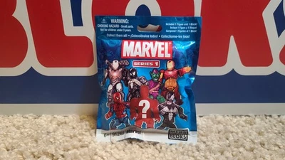 Mega Bloks Marvel Series 1 Green Goblin Ultra Rare Figure Sealed - Image 1 of 2