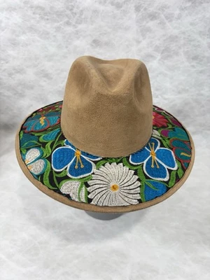 Sombrero Occidental Hecho a Mano Gamuza Tostado Bordado Floral Ala Ancha Estilo Boho Festival Foto 1 de 4