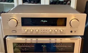Accuphase C-2000. High End Preamplifier. Serviced - Foto 1 di 10