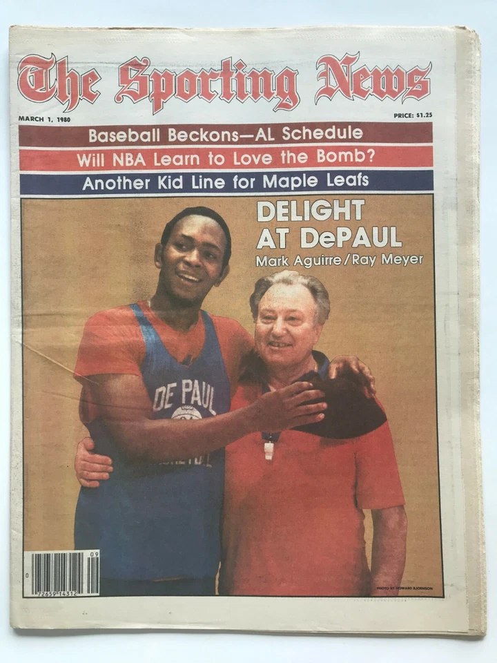 1 de marzo de 1980 The Sporting News - DePaul's Mark Aguirre/Ray Meyer Foto 1 de 1