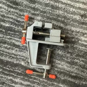 3.5" Miniature Vise Small Jewelers Hobby Clamp On Table Bench Tool Vice New - Picture 1 of 5