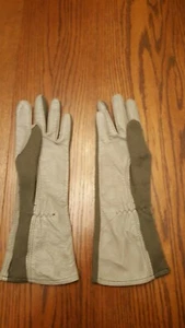 Nomex Military Flight Gloves, size 7, Sage Green - Picture 1 of 1