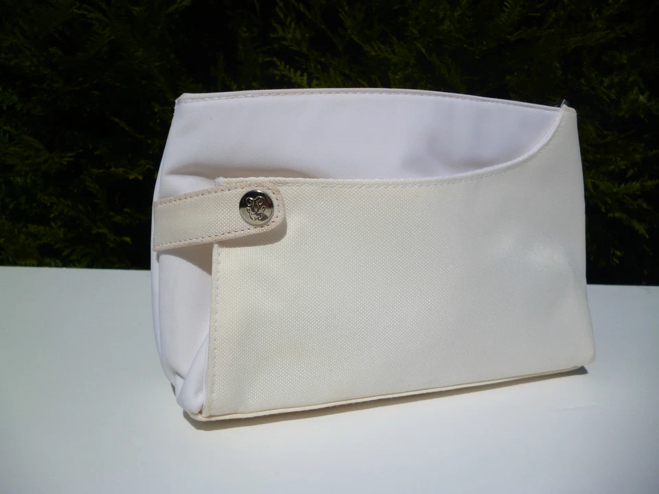 AV7⚜️ Pochette Ou Trousse Guerlain  - Photo 1/1