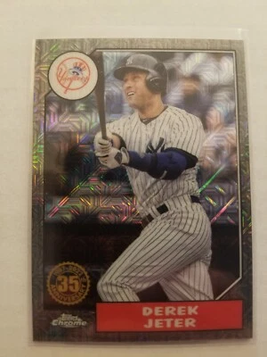 2022 Topps Update 1987 Chrome Derek Jeter #T87C75 Black 151/199 New York Yankees - Image 1 of 2