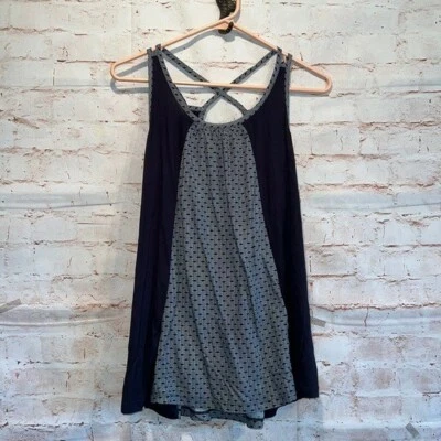 Camiseta sin mangas Cabi 5202 Cross azul blanco holgada agujero de llave trasero pequeña sin mangas Foto 1 de 4