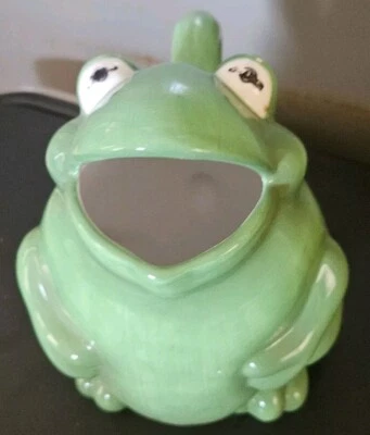 Jarra Ribbit, Rana Verde, Cerámica Coleccionable por Departamento 56, más de 7" de Alto Foto 1 de 4