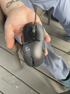Logitech Gaming Maus mit einstellbarer DPI und ergonomischem Design - Bild 1 von 2