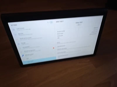 Samsung Galaxy View2 SM-T927A 17.3" 64GB Wi-Fi + Celular (Att) Foto 1 de 4