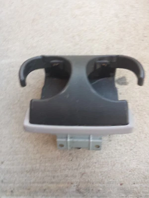 Portavasos consola central LEXUS ES300 ES330 2002-2006 55620-33132 Foto 1 de 4