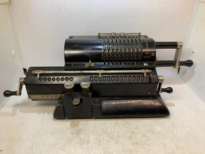 ANCIENNE MACHINE A CALCULER ORIGINAL ODHNER MADE IN SWEDEN - Photo 1/4