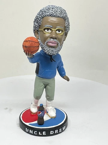 Original Pepsi Uncle Drew Bobblehead Kyrie Irving (Street Clothes) NIB Cover