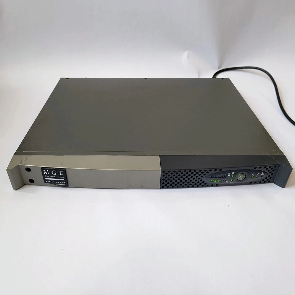 MGE Evolution 650 Rack 1U UPS 650VA / 420W 220V - 240V 990644R Neue Batterien - Bild 1 von 4
