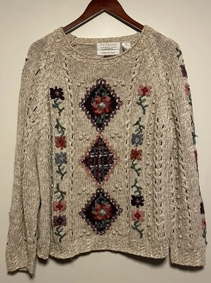 Suéter Portraits by Northern Isles para mujer grande beige tejido floral Foto 1 de 3