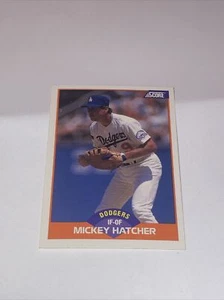 1989 Score Baseball Card #332 Mickey Hatcher Dodgers Infield - Picture 1 of 6