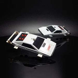 James Bond 007 Lotus | Display Stand for Corgi 269 + CC04514 | GHOST STANDS® - Picture 1 of 7