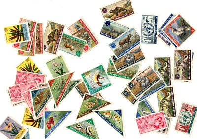 Estampillas de Maluku Selatan (CENICIENTAS) 1950/60 temática pictórica Foto 1 de 4