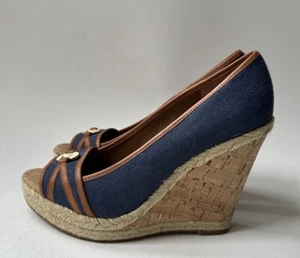Ivanka Trump ITLARK Platform Wedge Peep Toe Blue w/ Gold Hardware Size 8.5M -W11 - Picture 1 of 10