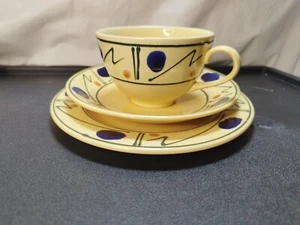 Poole Keramik Omega von Fenella Mallalieu Tasse, Untertasse und Beilagenteller - Bild 1 von 8