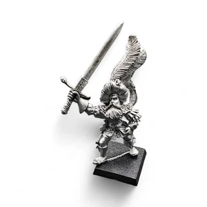 Averlander with Sword 1 Warhammer Mordheim Vintage Metal 1999 - Picture 1 of 7