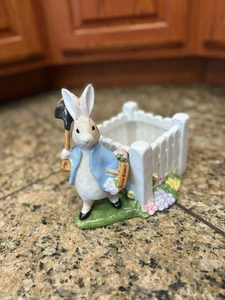 Pre Owned Vintage Ceramic Beatrix Potter Peter Rabbit Flower Holder/Planter - Picture 1 of 6