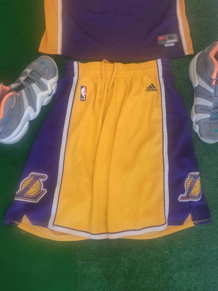 Los Angeles Lakers Kobe Bryant Nike Jersey Y XL adidas Shorts M Crazy 8 Shoes 10 - Image 1 of 4