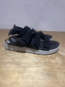 Size 8 - Keen Women’s Elle Strappy Black sandals - Picture 1 of 7