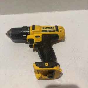 Trapano avvitatore a batteria DEWALT DCD710 12V Max Tipo 1 - 3/8” Max testato funziona - Foto 1 di 4