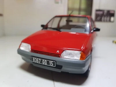 Citroen AX 10 Berline Red 1986 GTI E 1:24 Scale Diecast Model Car G LGB Altaya - Image 1 of 4