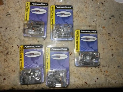 (50) Platinum Tools Conectores blindados EZ-RJ45 Cat5e P/N 100021C Foto 1 de 4