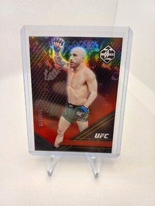Alexander Volkanovski Limited 94/199 Karte UFC Chronicles 2023 Panini 