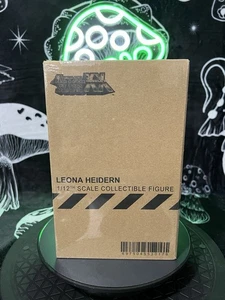 TUNSHI STUDIO SNK Leona Heidern Metal Slug XX 1/12 (TS-012) - Picture 1 of 4