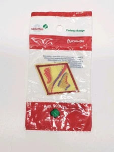 Girl Scouts C Trail Adventure Cadette Badge Iron-On Patch Item#61682 - Picture 1 of 2