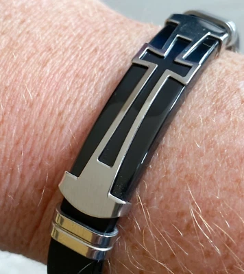 Men's Cross Bracelet Silicone Band Silver Tone Stainless Fold Over Clasp  NWOT - Image 1 of 4