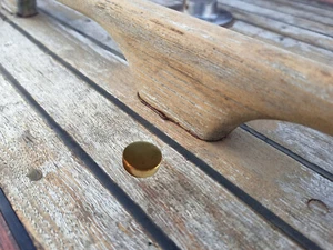 16 Stück, Messing Abdeckkappen Kajüte innen, Handlauf, 22x ca. 7 mm, 2-teilig - Bild 1 von 5