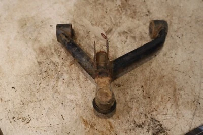 1999 Suzuki Quad Runner 250 2x4 A Arm Right Front Upper 52430-20B00 - Imagem 1 de 2