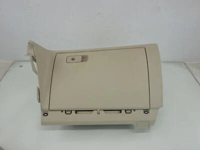 16 Volkswagen Passat Interior Frontal Passageiro Painel Caixa de Luvas Compartimento de Armazenamento - Imagem 1 de 4