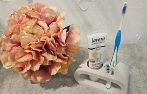Toothbrush and toothpaste holder, electric toothbrush head holder - Picture 1 of 3