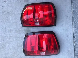 Luces traseras Chevy Silverado 2017 - Imagen 1 de 3
