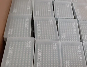 Thermo SoftFit-L 200uL 96 Well Pipettenspitzen (Menge 10 Racks)(960) 2769-05-HR - Bild 1 von 4