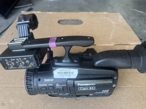 Panasonic HD AG-HMC40P AVCCAM 10.6 MP 1080i SD HD With AG-MYA30G As Is - Picture 1 of 13